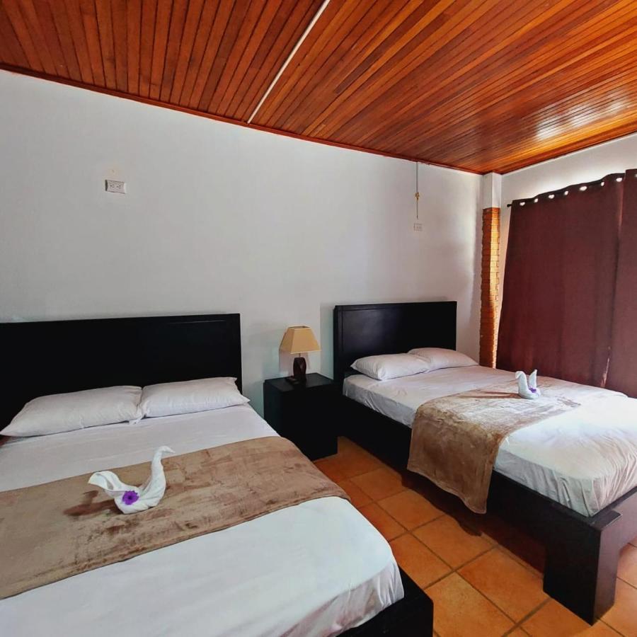 Uruka Lodge Alajuela ภายนอก รูปภาพ