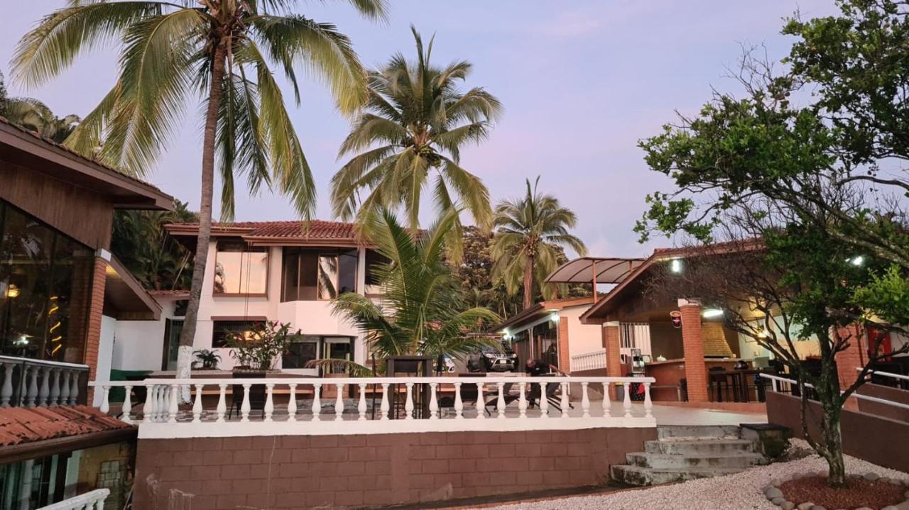 Uruka Lodge Alajuela ภายนอก รูปภาพ
